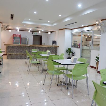 Auychai Grand Hotel Lang Suan Exterior foto